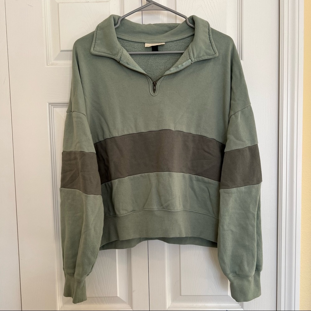 Universal Thread Green Quarter-Zip Pullover NWOT